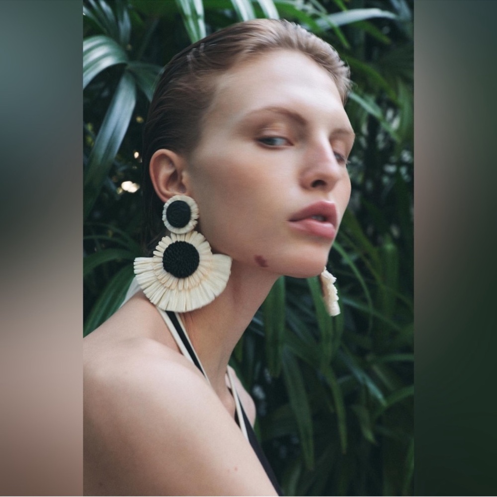 Contrast Textured Earrings